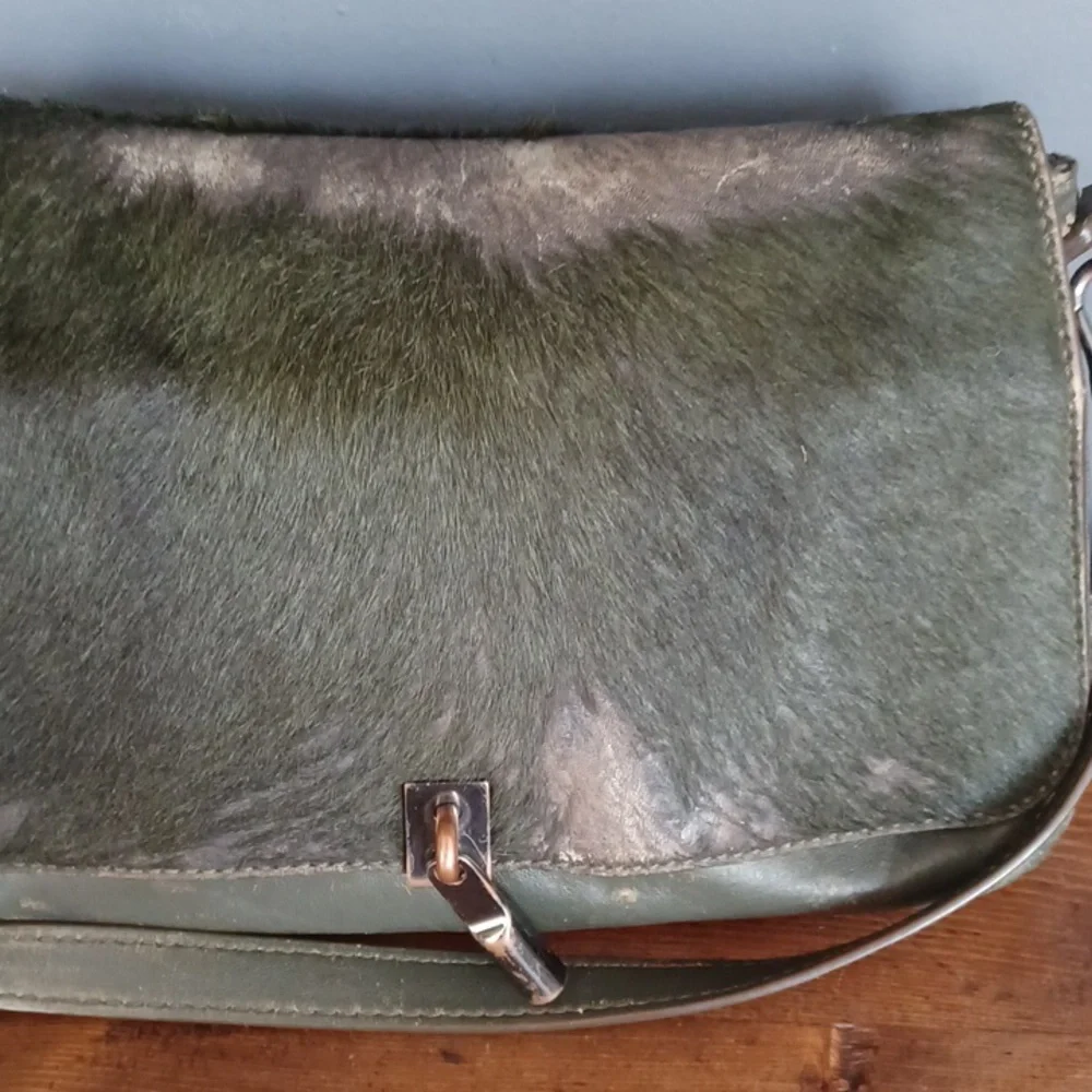 Elizabeth and James crossbody